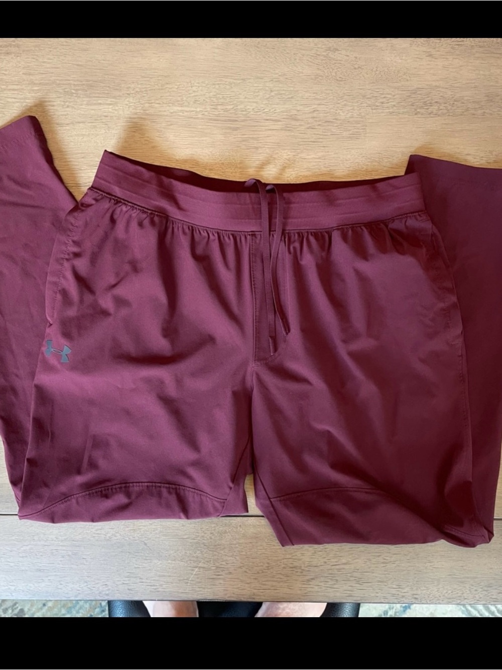 Under Armour Men's Burgundy Athletic Shorts